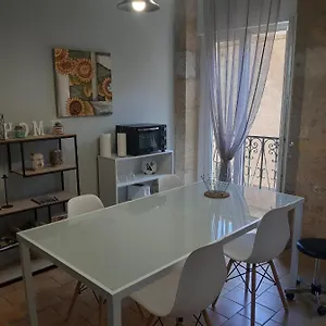 Maison De Dans Citée Médiévale Gourdon
